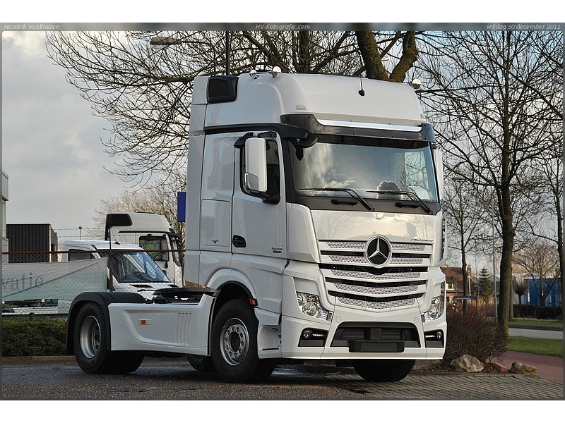 Поступление Mercedes Actros MP4 4x2 Поступление Mercedes Actros MP4 4x2