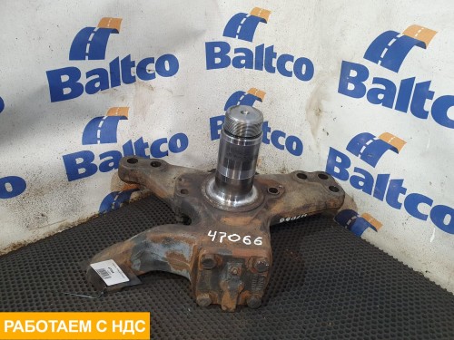 Кулак поворотный левый