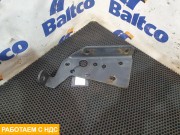 Кронштейн траверсы левый