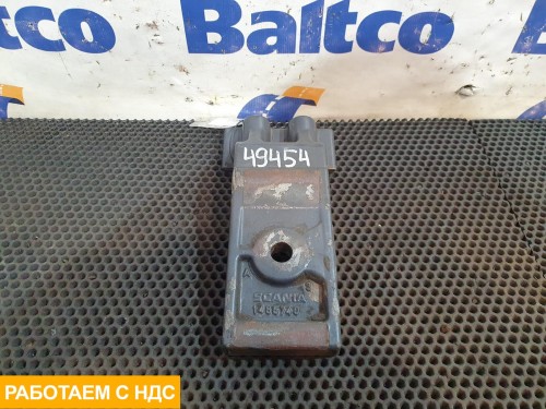 Кронштейн крепления переднего стабилизатора правый