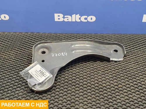 Кронштейн кабины правый