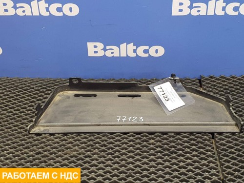 Кожух подножки правый