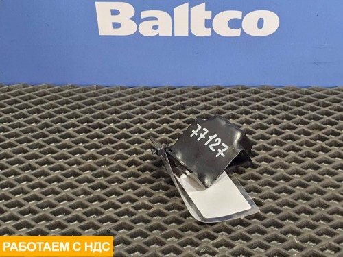 Кронштейн облицовки крыши кабины